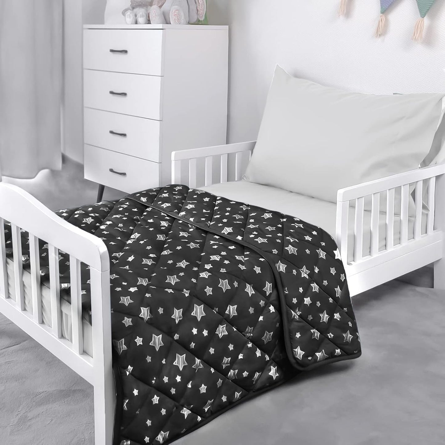 Baby Blanket, Toddler Comforter Quilted with Black Star Print, Microfiber, 39''x47''